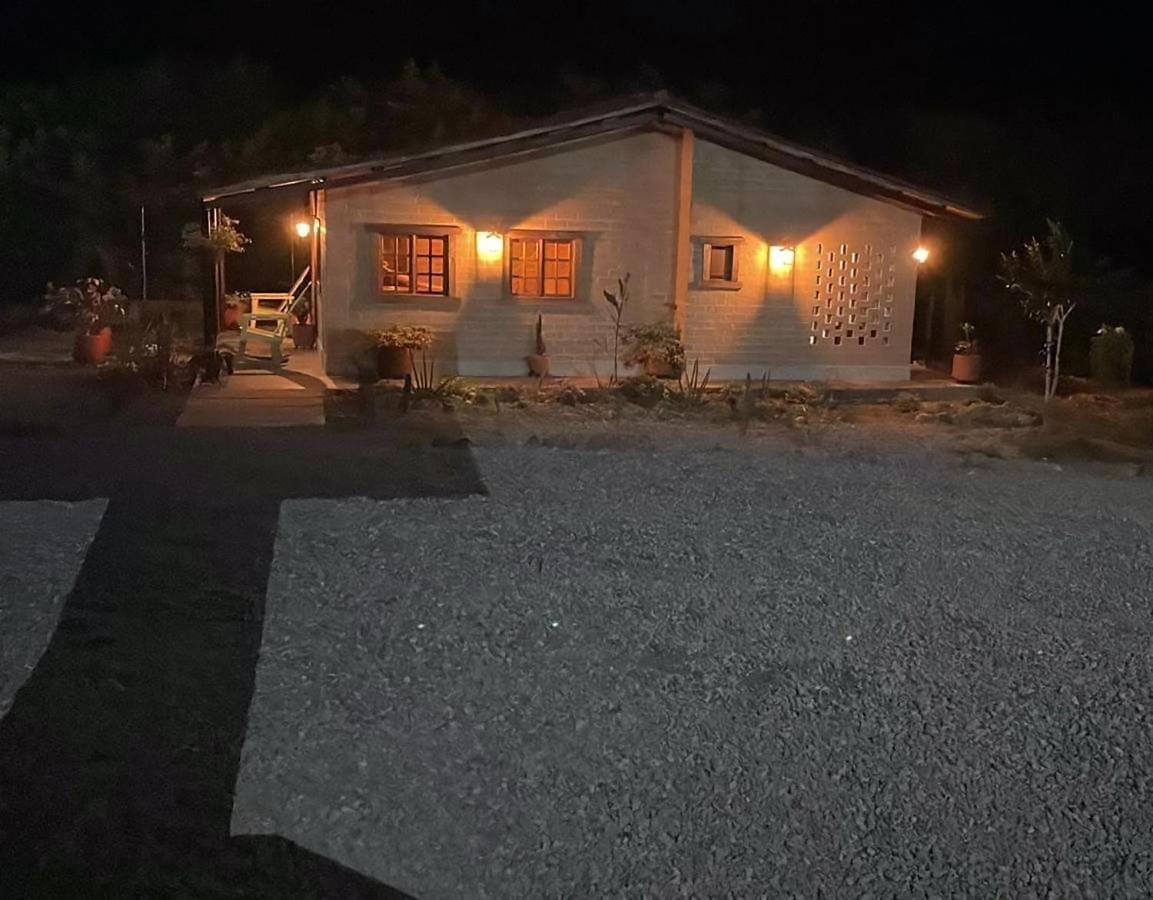 Privada Y Comoda Cabana, Casa Margarita, Villavieja Exterior photo