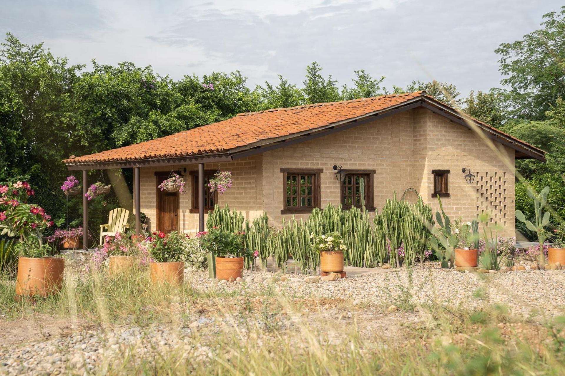 Privada Y Comoda Cabana, Casa Margarita, Villavieja Exterior photo